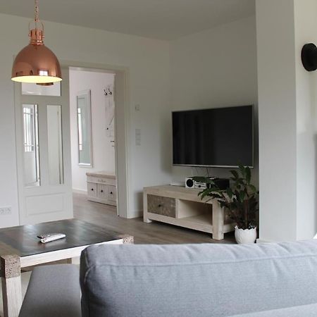 Ferienhaus Finja In Born Exteriör bild